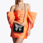 Kurt Geiger 女性 ロンドン ショアディッチ スモール クロスボディ D60X6124 黒、白 |バッグ - Image 2