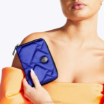 Kurt Geiger 女性 ロンドン スモール ジップ ウォレット ナイロン D60X6559 青 |バッグ - Image 2